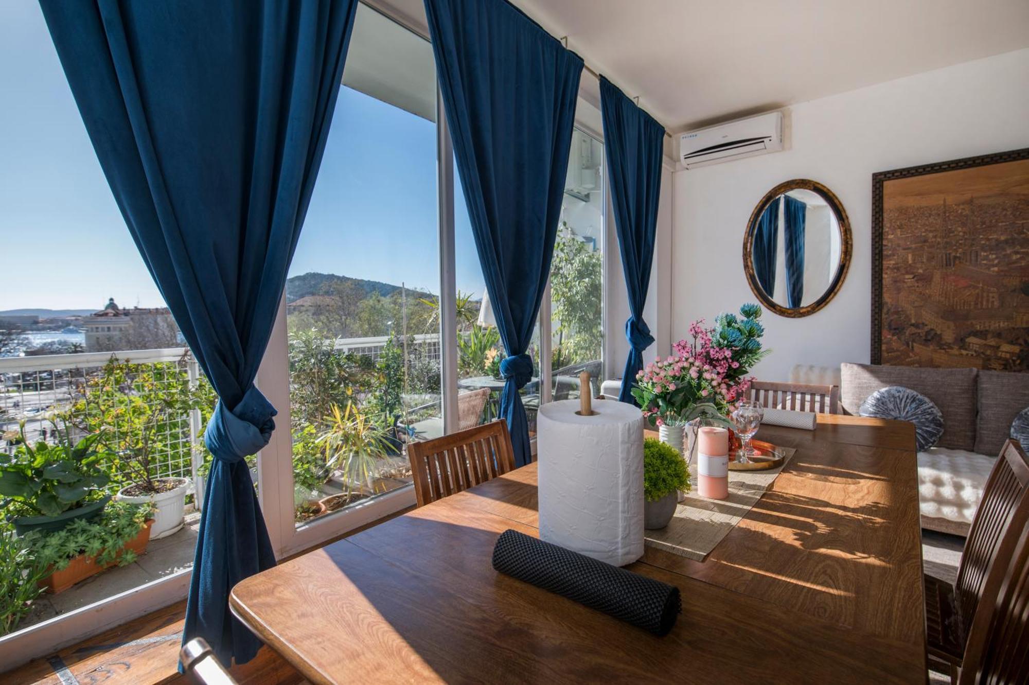 Split Sea View Centar Xxl Apartment Bagian luar foto